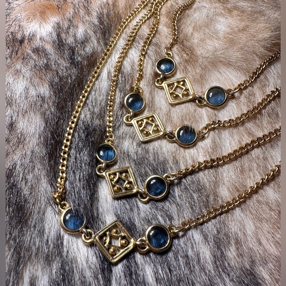 Vintage Austrian Azul Crystal Gold Tone Chain Necklace - Picture 2 of 6